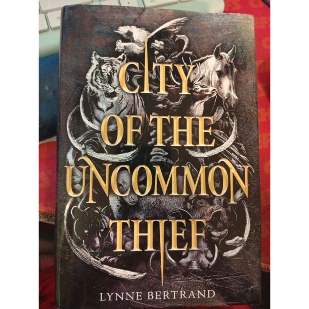 The City Of The Uncommon Thief by Lynne Bertrand